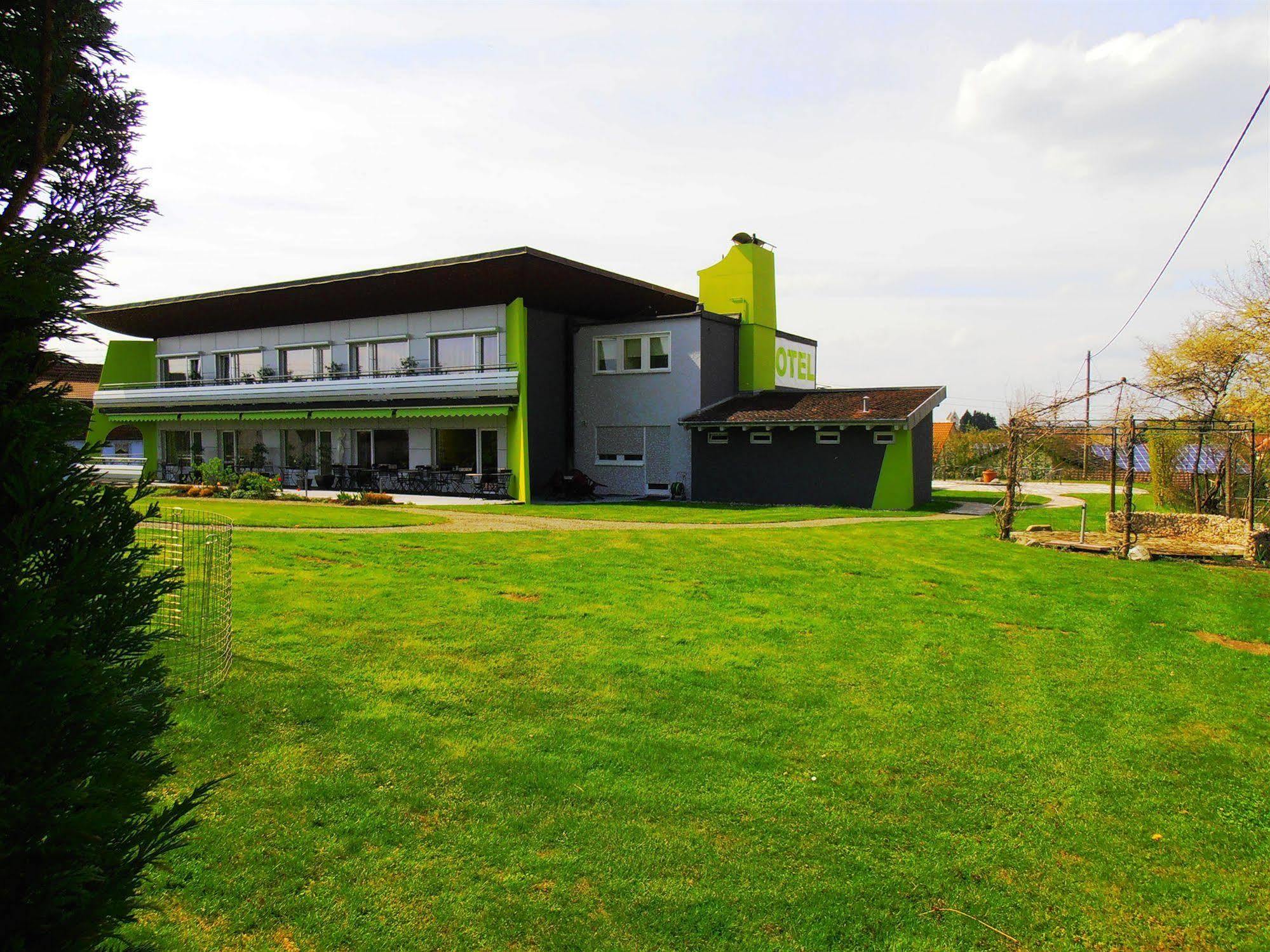 Hotel Buchberg Garni Bermatingen Exterior foto